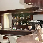 Anthony Hotel